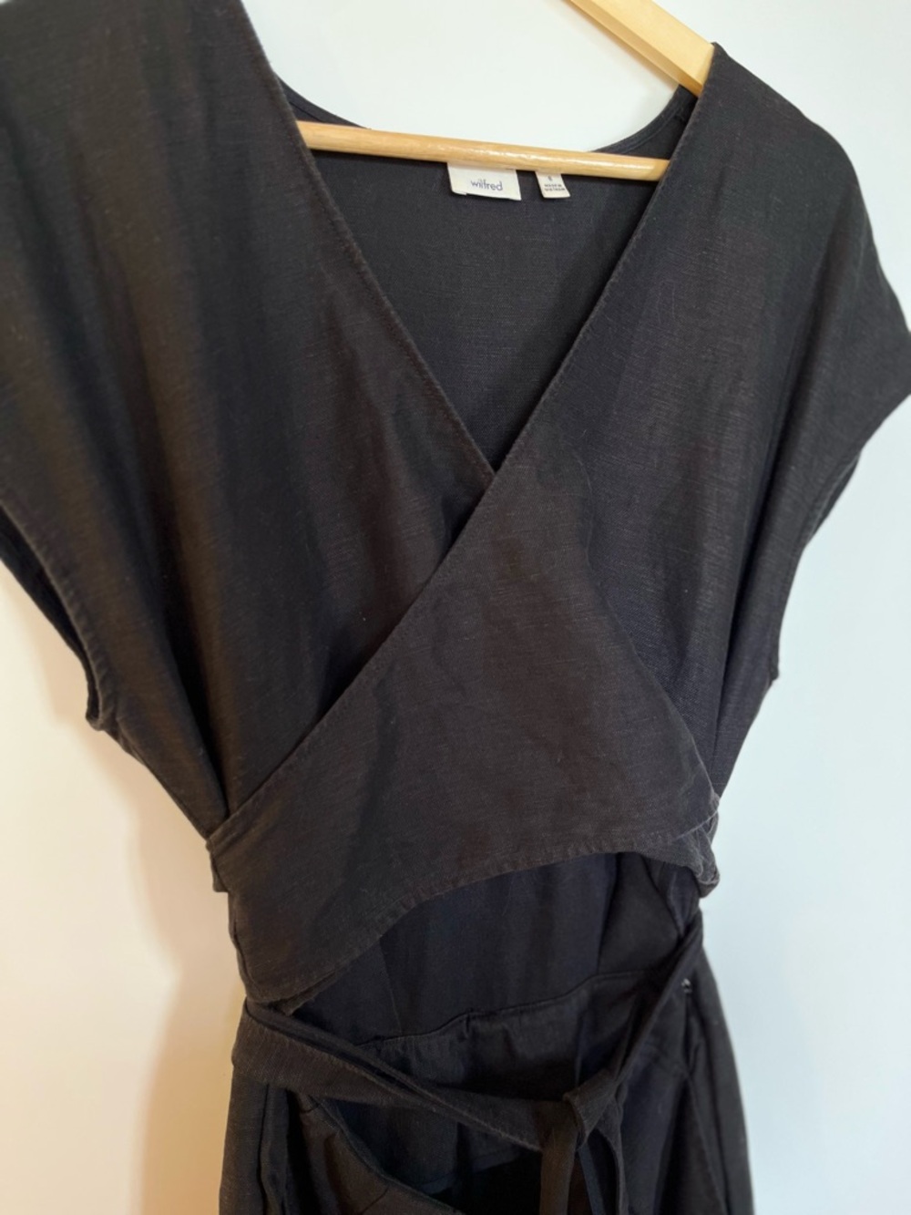 Wilfred Brax Linen Blend Jumpsuit Cut Out Wrap Top Wide Leg Cropped - Picture 3 of 11